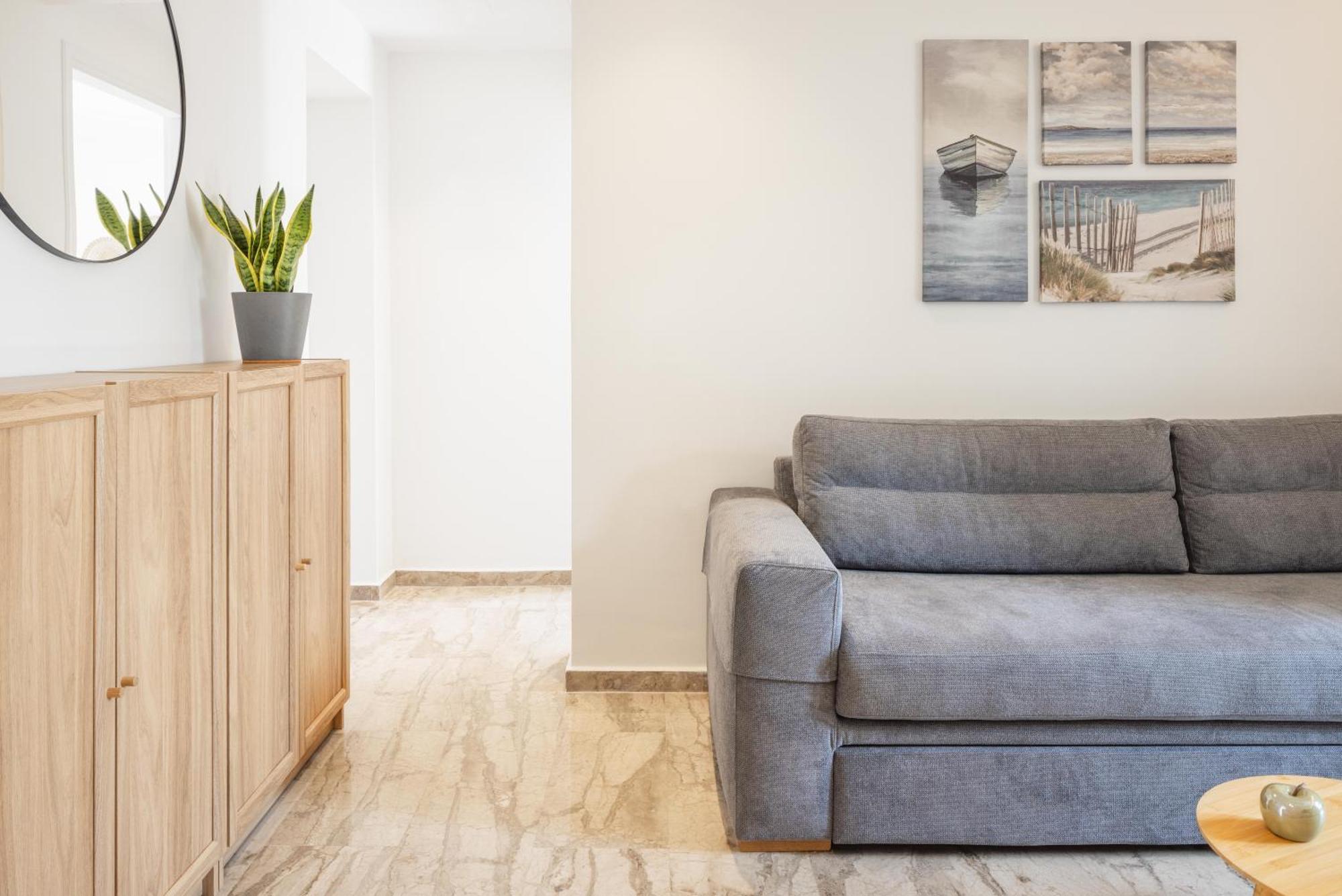 Minimalist Apartment Near The Airport And The City Center Kanálion Exterior foto